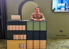 Werner Draad was present on behalf of Elements Amsterdam. He showed a modular cabinet with a smart locker system.
